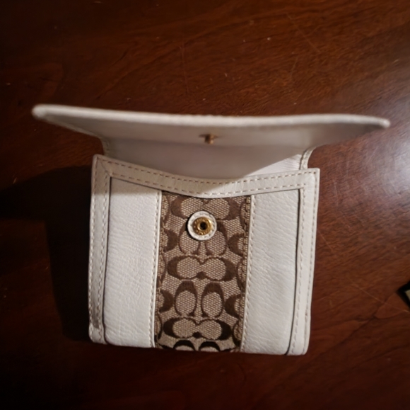 Coach wallet - Picture 3 of 6